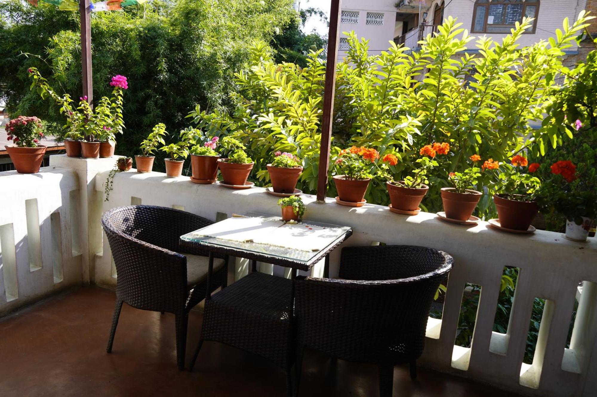 Cocina Mitho Chha Bnb Kathmandu Exterior photo